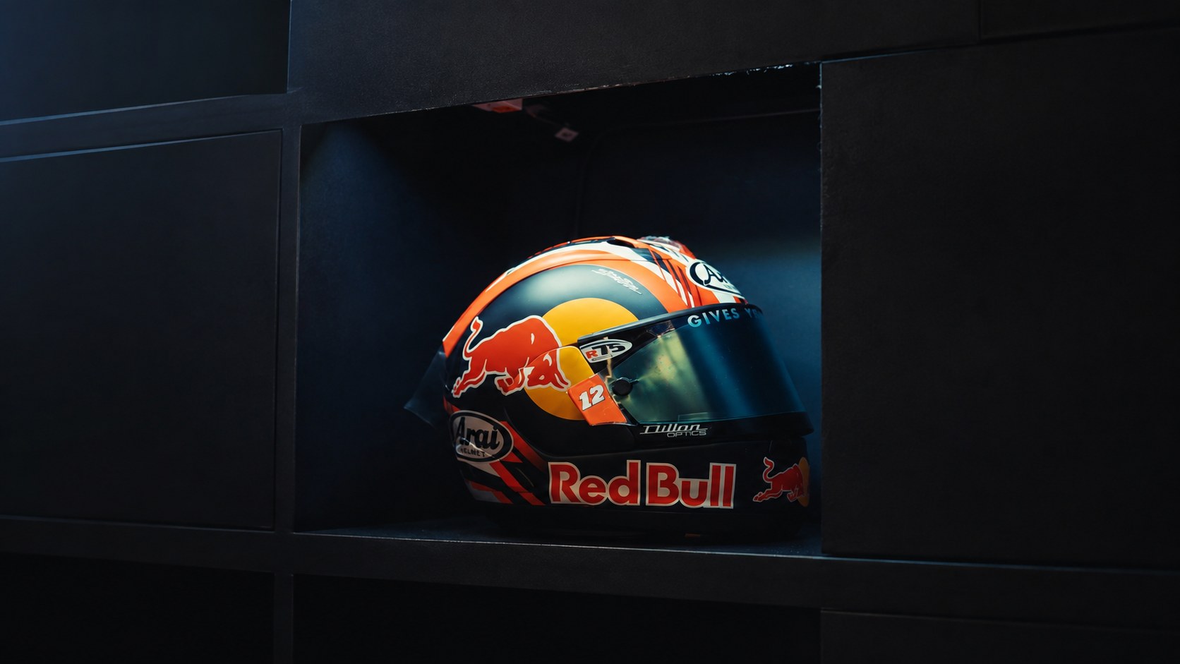 Red Bull KTM — casco