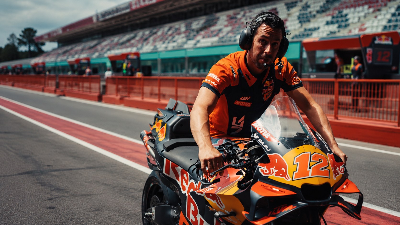 Red Bull KTM — pit lane
